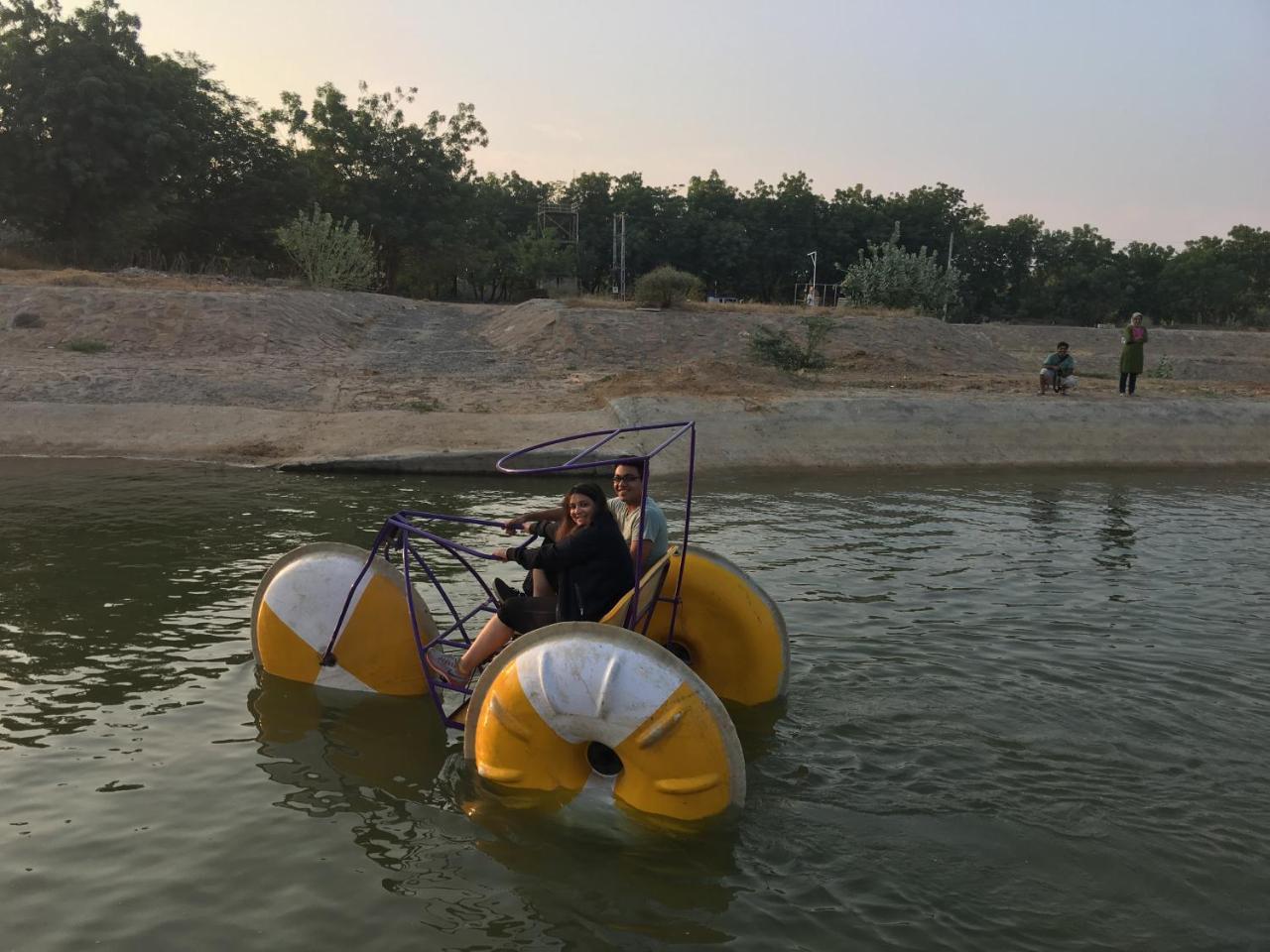 Amrut Bagh Resort Chobari Exterior foto